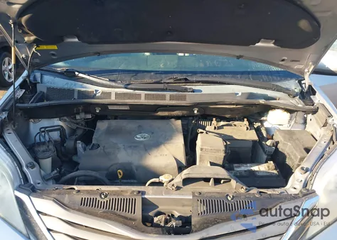 2012 Toyota Sienna Xle V6 8 Passenger из США, поврежденный, VIN 5TDYK3DC2CS253938